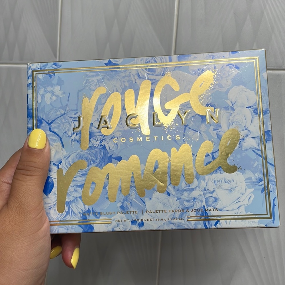Jaclyn Hill rouge romance (new)